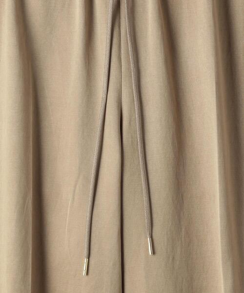 BEAUTY&YOUTH UNITED ARROWS（ビューティーアンドユースユナイテッドアローズ）の「BY サテンドローストリングパンツ2 -ウォッシャブル- ◆（その他パンツ・レディース・ブラウン/ベージュ/ライラック/ブラック・MEDIUM/SMALL/LARGE）」の8枚目の写真