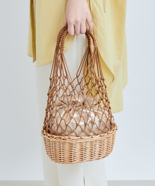 DouDou（ドゥドゥ）の「柳×マクラメ編みバッグ（トートバッグ・レディース・キナリ/ブラウン・FREE）」の5枚目の写真
