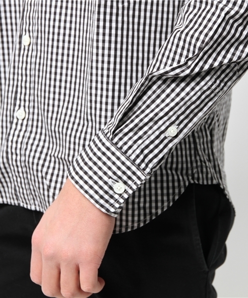 BEAMS(ビームス)の「BEAMS / ギンガムテープ ボタンダウンシャツ(シャツ/ブラウス・メンズ・ブラック/ブルー/パープル・SMALL/LARGE/MEDIUM/X-LARGE)」の20枚目の写真