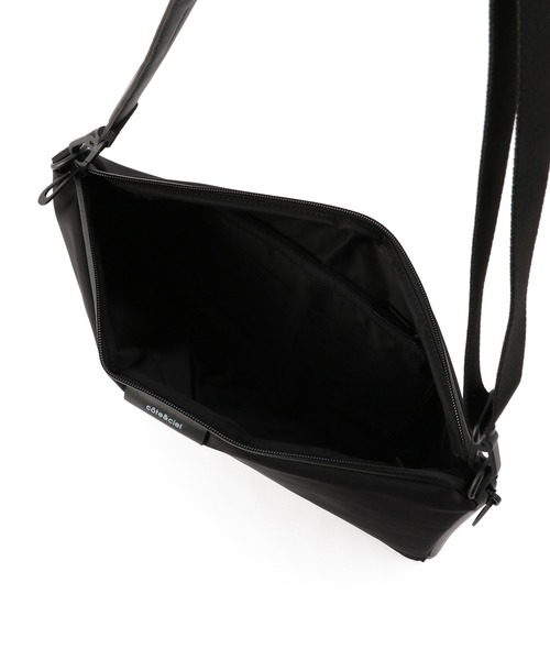 Cote&Ciel（コートエシエル）の「COTE&CIEL / ショルダーバッグ（トートバッグ・メンズ・ブラック・FREE）」の6枚目の写真