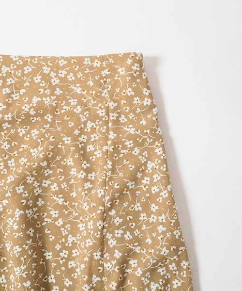 Crisp yours(クリスプユアーズ)の「フロートフレアスカート(スカート・レディース・ブラウン/アイボリー・FREE)」の17枚目の写真