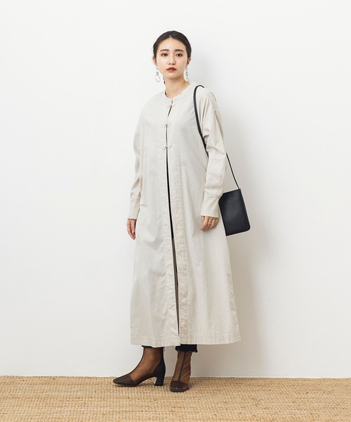 khakito(カーキト)の「チャイナロングガウン(ワンピース・レディース・ライトグレー/ライトカーキ/ライトベージュ・FREE)」の7枚目の写真