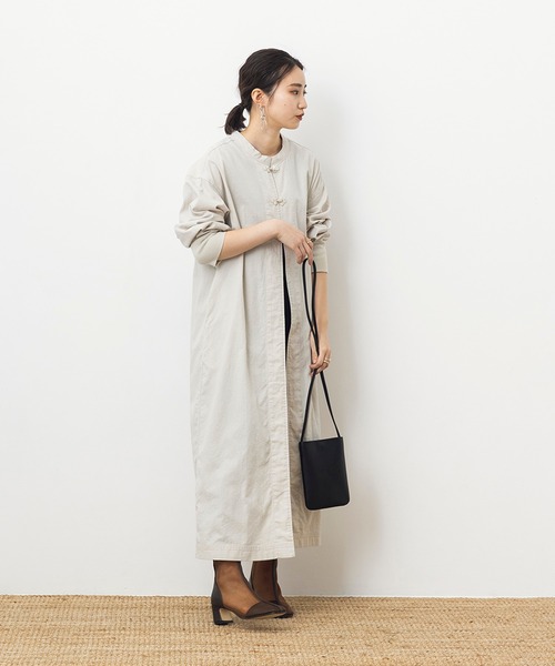 khakito(カーキト)の「チャイナロングガウン(ワンピース・レディース・ライトグレー/ライトカーキ/ライトベージュ・FREE)」の11枚目の写真