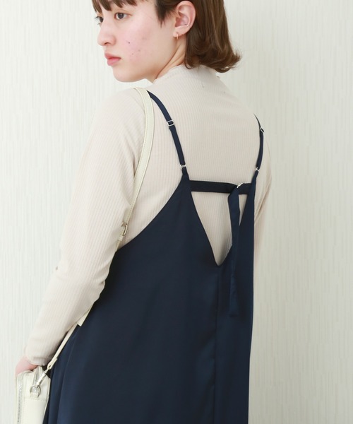 n'ee-ne（ネーネ）の「サテンワンピース+テレコインナー　セット（ワンピース・レディース・ベージュ/ブルー/グリーン/ネイビー・M）」の9枚目の写真