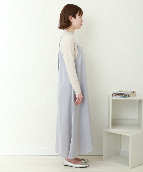 n'ee-ne（ネーネ）の「サテンワンピース+テレコインナー　セット（ワンピース・レディース・ベージュ/ブルー/グリーン/ネイビー・M）」の14枚目の写真