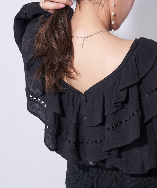 Chico（チコ）の「2wayボリュームフリルブラウス（シャツ/ブラウス・レディース・ホワイト/ミント/ブラック・FREE）」の16枚目の写真