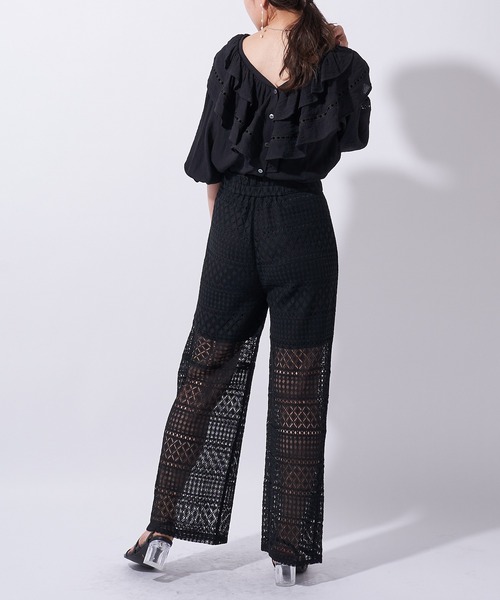 Chico（チコ）の「2wayボリュームフリルブラウス（シャツ/ブラウス・レディース・ホワイト/ミント/ブラック・FREE）」の18枚目の写真