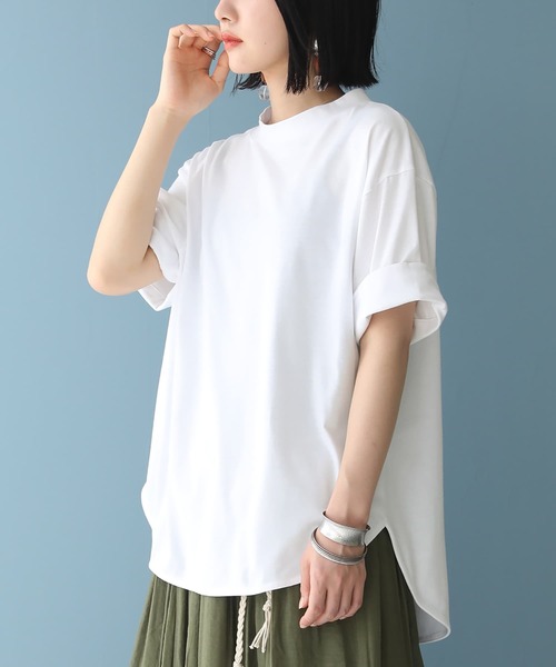 n'OrLABEL(ノアールレーベル)の「『モックネック×ラウンドヘムTシャツ』(Tシャツ/カットソー・レディース・ブラウン/オフホワイト/ブラック/パープル/チャコール/ライトカーキ/グレイッシュベージュ・2/1)」の2枚目の写真