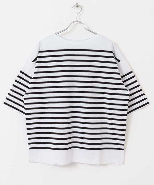 URBAN RESEARCH（アーバンリサーチ）の「リラックスボートネックボーダーショートスリーブ（Tシャツ/カットソー・メンズ・ブラック系その他/ホワイト系その他/ブルー系その他・MEDIUM/LARGE）」の22枚目の写真