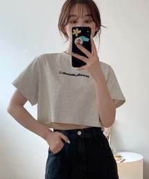 muahmuah | 『muah muah/ムーアムーア』MUAH GRAPHIC CROP T-SHIRT/ムーアムーアグラフィッククロップド 半袖Tシャツ(Tシャツ/カットソー)