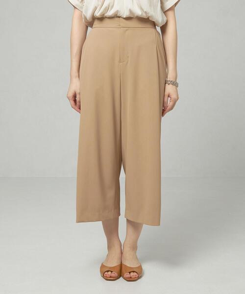 closet story（クローゼットストーリー）の「＜closet story＞□CSC タック クロップド パンツ -手洗い可能-（その他パンツ・レディース・ベージュ/ネイビー・FREE）」の3枚目の写真