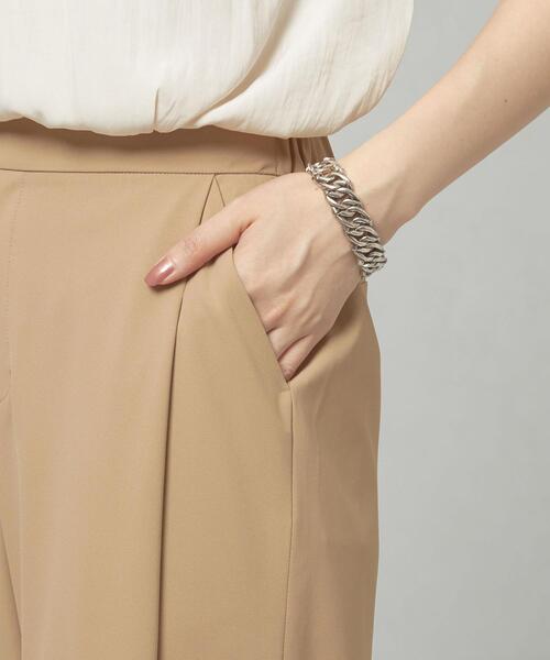 closet story（クローゼットストーリー）の「＜closet story＞□CSC タック クロップド パンツ -手洗い可能-（その他パンツ・レディース・ベージュ/ネイビー・FREE）」の7枚目の写真