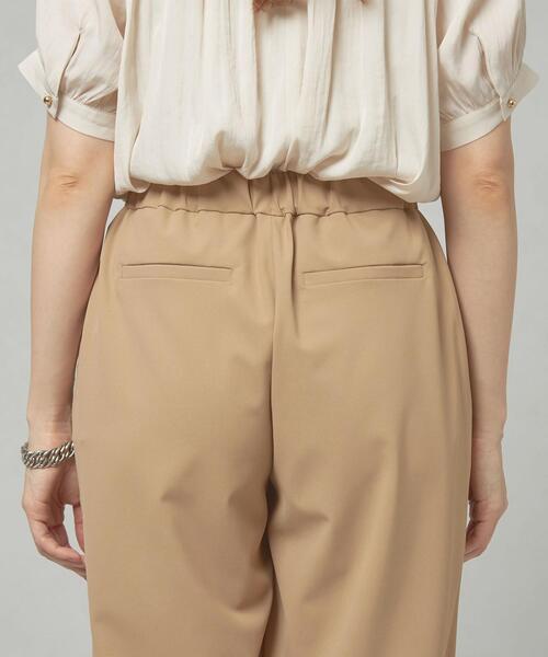 closet story（クローゼットストーリー）の「＜closet story＞□CSC タック クロップド パンツ -手洗い可能-（その他パンツ・レディース・ベージュ/ネイビー・FREE）」の8枚目の写真