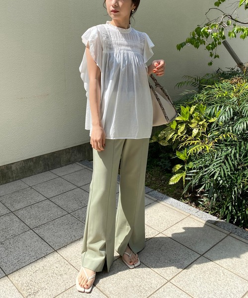 CAPRICIEUX LE'MAGE（カプリシューレマージュ）の「ピンタック袖フリルブラウス（シャツ/ブラウス・レディース・オフホワイト/チャコールグレー/カーキ・FREE）」の5枚目の写真