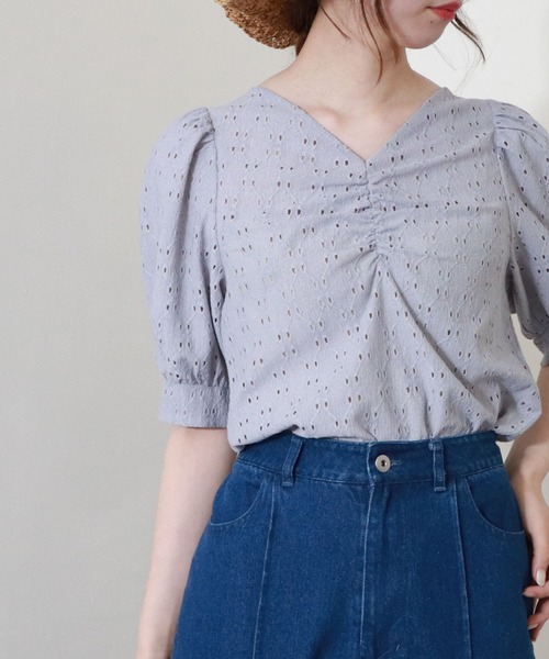archives(アルシーヴ)の「フロントギャザーストレッチレースプルオーバー(Tシャツ/カットソー・レディース・ラベンダー/オフホワイト/ミント/ブラック/アイボリー/ブラウン・MEDIUM)」の6枚目の写真