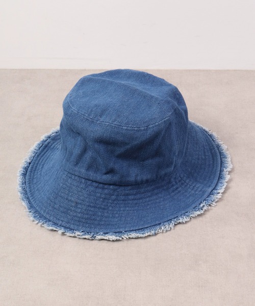 Sense of Grace（センスオブグレース）の「DENIM FRINGE BK HAT デニムフリンジバケットハット（ハット・レディース・アイボリー/ブラック/ライトベージュ/ブルー/ライトブラウン/ベージュ系/ブラウン系その他/ブルー系/ブラック系/アイボリー系/ライトブルー/グレー/ライトカーキ・FREE）」の13枚目の写真