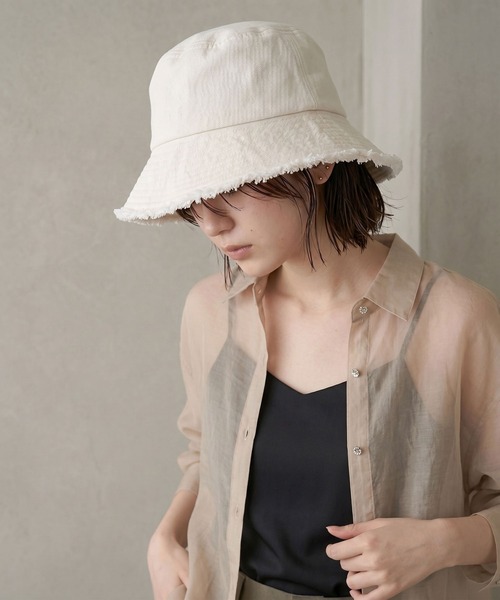 Sense of Grace(センスオブグレース)の「DENIM FRINGE BK HAT デニムフリンジバケットハット(ハット・レディース・アイボリー/ブラック/ライトベージュ/ブルー/ライトブラウン/ベージュ系/ブラウン系その他/ブルー系/ブラック系/アイボリー系/ライトブルー/グレー/ライトカーキ・FREE)」の20枚目の写真