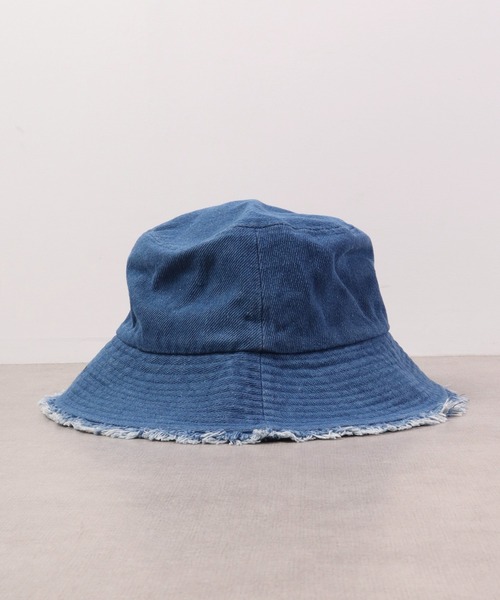 Sense of Grace（センスオブグレース）の「DENIM FRINGE BK HAT デニムフリンジバケットハット（ハット・レディース・アイボリー/ブラック/ライトベージュ/ブルー/ライトブラウン/ベージュ系/ブラウン系その他/ブルー系/ブラック系/アイボリー系/ライトブルー/グレー/ライトカーキ・FREE）」の14枚目の写真