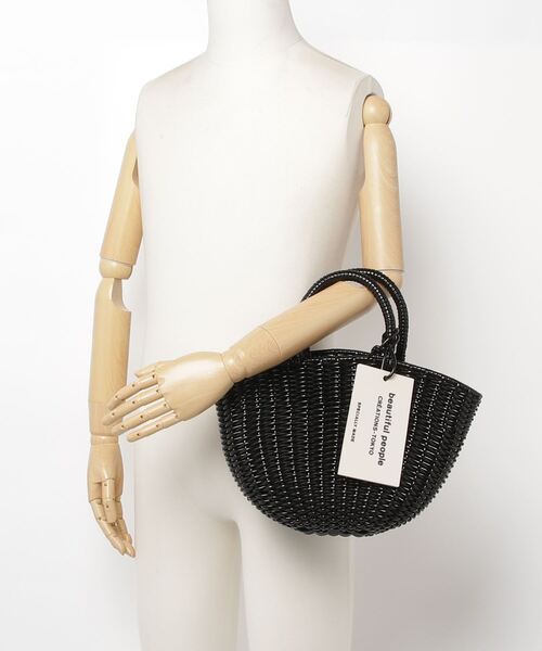 beautiful people（ビューティフルピープル）の「beautiful people “TUBE KNITTING” バスケットスモールバッグ/かごバッグ（ハンドバッグ・レディース・ブラック・FREE）」の9枚目の写真