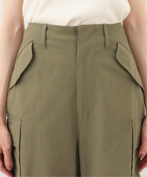 FRAMeWORK ナイロンカーゴパンツ　カーキ　サイズ40 FRAMeWORK（フレームワーク）の「ナイロンカーゴパンツ◇（その他