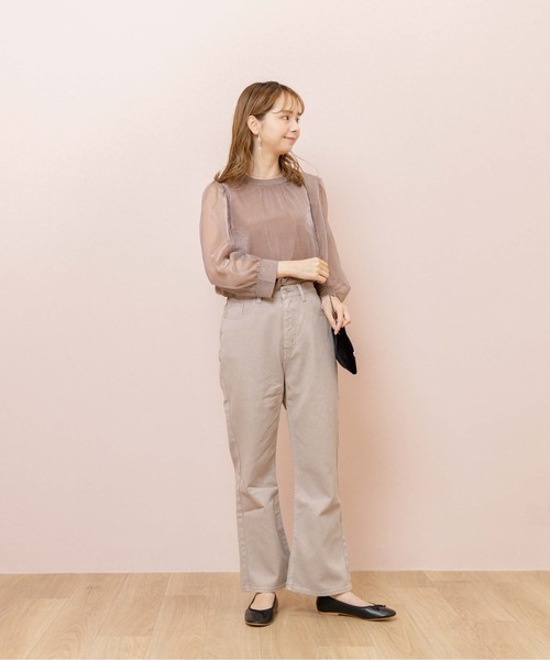 flower（フラワー）の「グロスリボンブラウス（シャツ/ブラウス・レディース・ブラウン/アイボリー/グレー・FREE）」の15枚目の写真