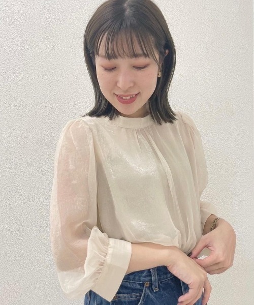 flower（フラワー）の「グロスリボンブラウス（シャツ/ブラウス・レディース・ブラウン/アイボリー/グレー・FREE）」の21枚目の写真