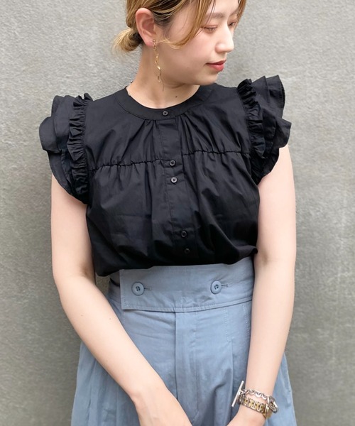 CIAOPANIC（チャオパニック）の「【SCENE by ciaopanic/シーン バイ チャオパニック】フリルギャザーブラウス（シャツ/ブラウス・レディース・ブルー/ブラック系その他/ブラック系その他2/オフホワイト/ブルー系その他・FREE）」の4枚目の写真