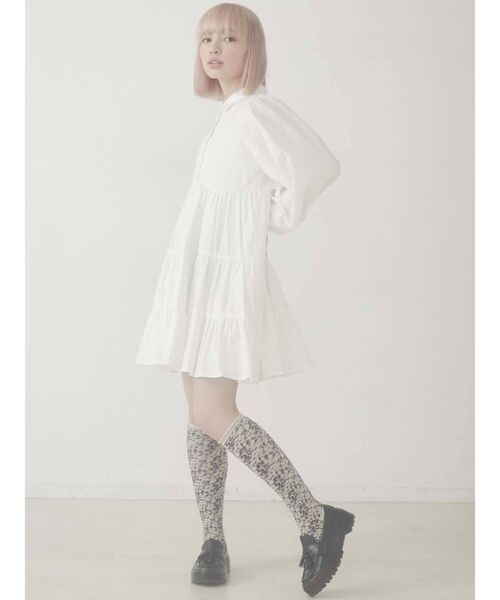 merry jenny（メリージェニー）の「スカラップラバーソールローファー（ローファー・レディース・ブラック/アイボリー・MEDIUM/LARGE）」の6枚目の写真