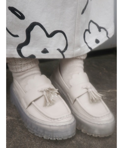 merry jenny（メリージェニー）の「スカラップラバーソールローファー（ローファー・レディース・ブラック/アイボリー・MEDIUM/LARGE）」の11枚目の写真