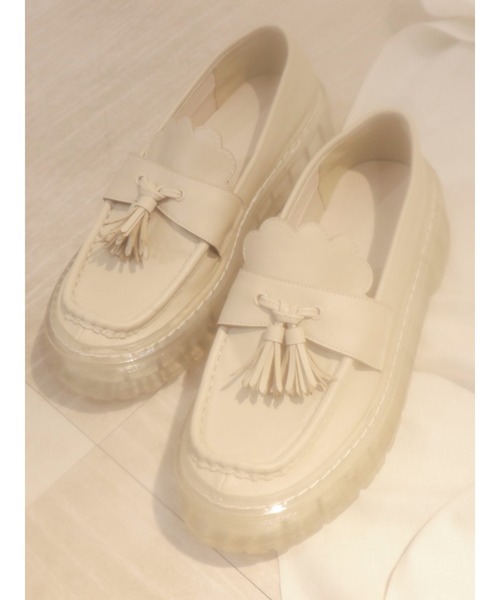 merry jenny（メリージェニー）の「スカラップラバーソールローファー（ローファー・レディース・ブラック/アイボリー・MEDIUM/LARGE）」の15枚目の写真