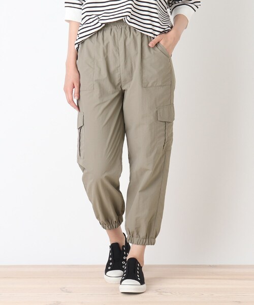 Cutie Blonde（キューティーブロンド）の「◆【S-LL】イージーカーゴパンツ（その他パンツ・レディース・ブラック/ベージュ/グレー/カーキ・01/02/03/04）」の3枚目の写真