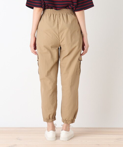 Cutie Blonde（キューティーブロンド）の「◆【S-LL】イージーカーゴパンツ（その他パンツ・レディース・ブラック/ベージュ/グレー/カーキ・01/02/03/04）」の12枚目の写真