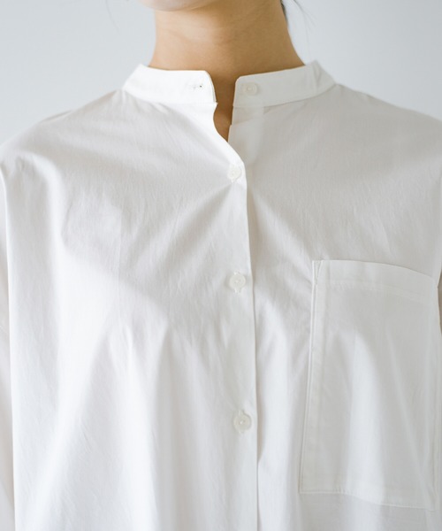 haco!（ハコ）の「季節の変わり目の羽織にもニットやスウェットとの重ね着にも長い季節使えて便利なバンドカラーシャツワンピース（シャツワンピース・レディース・ホワイト/チェック・SMALL/MEDIUM/LARGE/X-LARGE）」の13枚目の写真