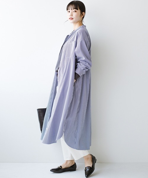 haco!（ハコ）の「季節の変わり目の羽織にもニットやスウェットとの重ね着にも長い季節使えて便利なバンドカラーシャツワンピース（シャツワンピース・レディース・ホワイト/チェック・SMALL/MEDIUM/LARGE/X-LARGE）」の12枚目の写真