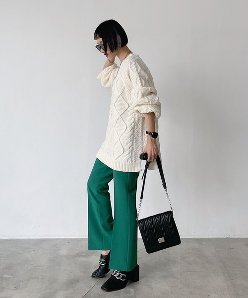 PAGEBOY（ページボーイ）の「ケーブルクルーBIGプルオーバー（ニット/セーター・レディース・オフホワイト/ブラック/ブラウン/オリーブ・FREE）」の6枚目の写真