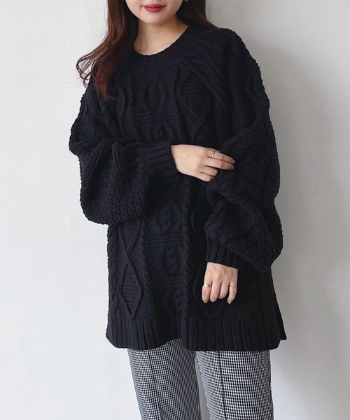 PAGEBOY（ページボーイ）の「ケーブルクルーBIGプルオーバー（ニット/セーター・レディース・オフホワイト/ブラック/ブラウン/オリーブ・FREE）」の7枚目の写真