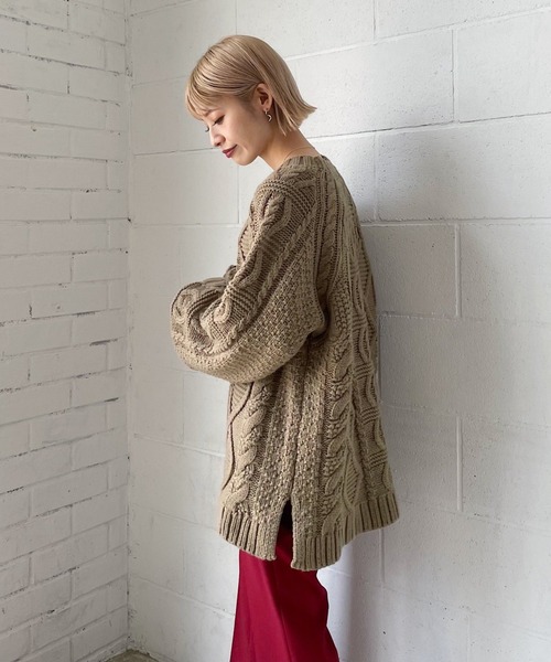 PAGEBOY（ページボーイ）の「ケーブルクルーBIGプルオーバー（ニット/セーター・レディース・オフホワイト/ブラック/ブラウン/オリーブ・FREE）」の11枚目の写真