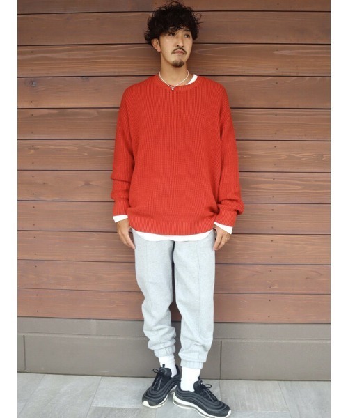 GAP（ギャップ）の「オーバーサイズ シェイカー セーター（ニット/セーター・メンズ・アイボリー/ブラック/ベージュ/カーキ/グレー/レッド・L/XS/S/M/XL）」の10枚目の写真