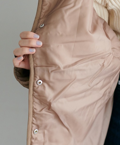 DISCOAT（ディスコート）の「ボア切替キルティングコート（ブルゾン・レディース・ブラック/カーキ/モカ・MEDIUM/LARGE）」の6枚目の写真