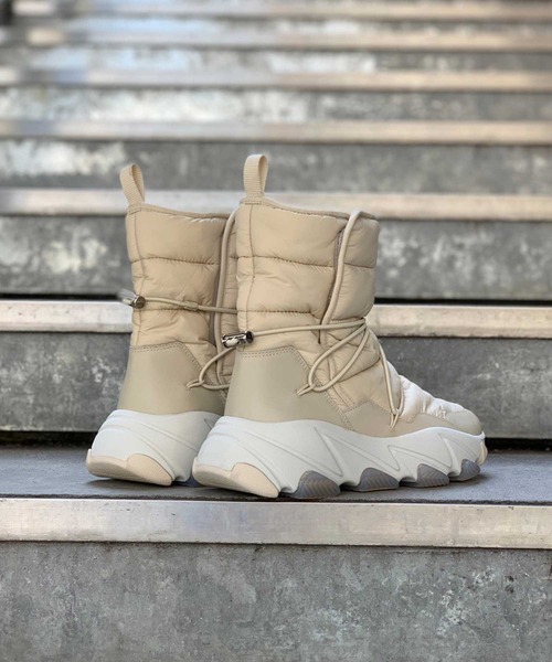 ASH(アッシュ)の「【EMY】パフィーチャンキーブーツ(ブーツ・レディース・ブラック/ベージュ・35/36/37/38/39/40)」の19枚目の写真