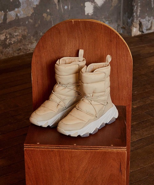 ASH(アッシュ)の「【EMY】パフィーチャンキーブーツ(ブーツ・レディース・ブラック/ベージュ・35/36/37/38/39/40)」の20枚目の写真