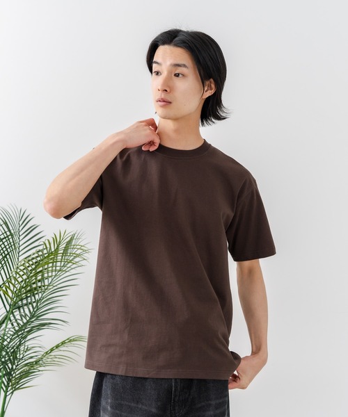 HANES(ヘインズ)の「【HANES/ヘインズ】【旅行・レジャーに】厚手で透けない BEEFY パックTシャツ H5180 ヘインズ ビーフィー Tシャツ 無地 ヘビーウェイト ユニセックス スミクロ・ネイビー登場(Tシャツ/カットソー・メンズ・ダークパープル/レッド/ホワイト/チャコールグレー/グレー/ダークグリーン/ブラック/ネイビー/ライトグリーン/ライトベージュ/ライトオレンジ系/スモークピンク/ライトイエロー/ダークブルー/ダークネイビー/スミクロ/ダークブラウン/ピンク/インディゴブルー・X-LARGE/MEDIUM/X-SMALL/LARGE/SMALL)」の6枚目の写真