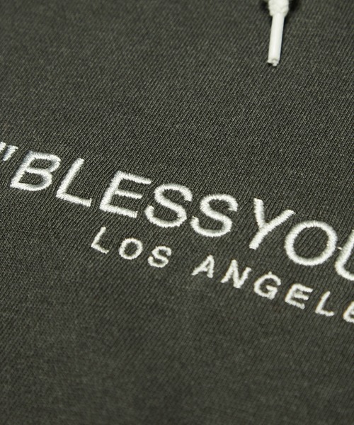 WHO'S WHO gallery（フーズフーギャラリー）の「【BLESS YOU/ブレスユー】ピグメント刺繍パーカー（パーカー・メンズ・アッシュグレー/ブラック/ネイビー/グリーン・FREE）」の7枚目の写真