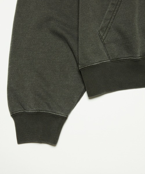 WHO'S WHO gallery（フーズフーギャラリー）の「【BLESS YOU/ブレスユー】ピグメント刺繍パーカー（パーカー・メンズ・アッシュグレー/ブラック/ネイビー/グリーン・FREE）」の11枚目の写真