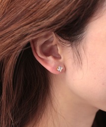 1粒スクエアストーンピアス5mm