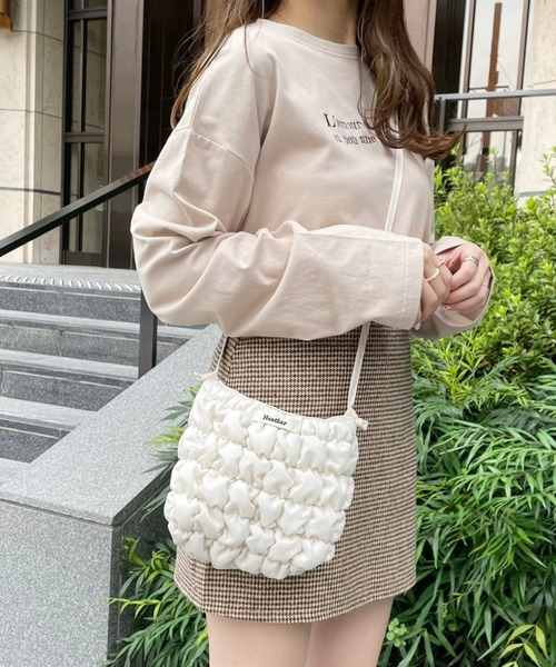 Heather（ヘザー）の「あいねねキルティングショルダーバッグ 257767（ショルダーバッグ・レディース・ブラック/ベージュ・ONE SIZE）」の12枚目の写真