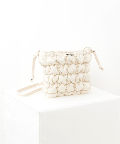 Heather（ヘザー）の「あいねねキルティングショルダーバッグ 257767（ショルダーバッグ・レディース・ブラック/ベージュ・ONE SIZE）」の9枚目の写真