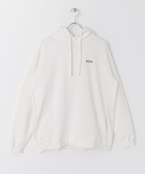 URBAN RESEARCH Sonny Label（アーバンリサーチサニーレーベル）の「OOPS　ピグメントライトウェイトパーカー（パーカー・メンズ・チャコールグレー/レッド/オフホワイト・MEDIUM/LARGE）」の14枚目の写真