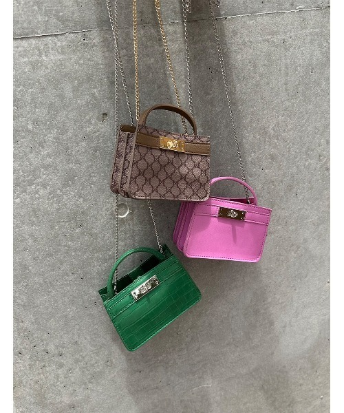 MONICA（モニカ）の「マイクロチェーンバッグ（ショルダーバッグ・レディース・ホワイト/ブラック/ベージュ/ブラウン/グレー/ピンク/イエロー/ブルー/グリーン/ライトピンク/オレンジ/パープル/グリーン系その他/ブラック系その他・FREE）」の7枚目の写真