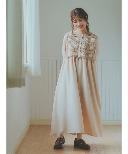 ehka sopo(エヘカソポ)の「【たかあしあかりコラボ】かぎ針ニットベスト(ベスト・レディース・キナリ/ベージュ・フリ-)」の15枚目の写真